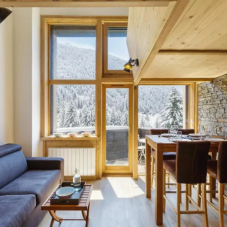 Grand Roc - Ancolies 217 - Happy * Chamonix