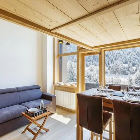 Grand Roc - Ancolies 217 - Happy